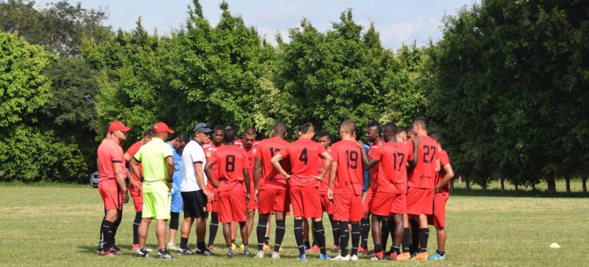 Rionegro tratará de salvar el semestre en Bolivia