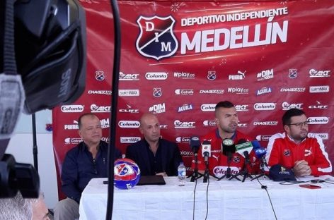 Andrés Cadavid fue presentado en Llanogrande como nuevo jugador del DIM