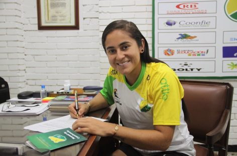 La rionegrera Carolina Arbeláez es nueva jugadora de Atlético Huila