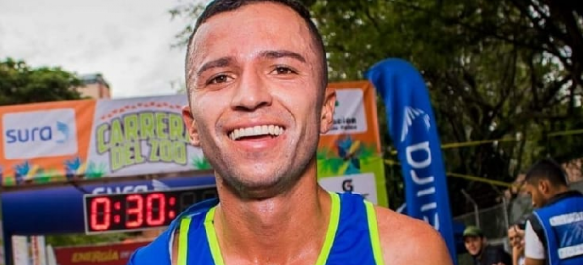 Medalla de plata para David Gómez en los 10.000 metros planos
