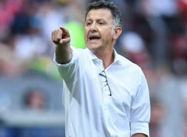 «El fútbol estaba inflado, los profesionales de la salud deberían ganar más»: Juan Carlos Osorio