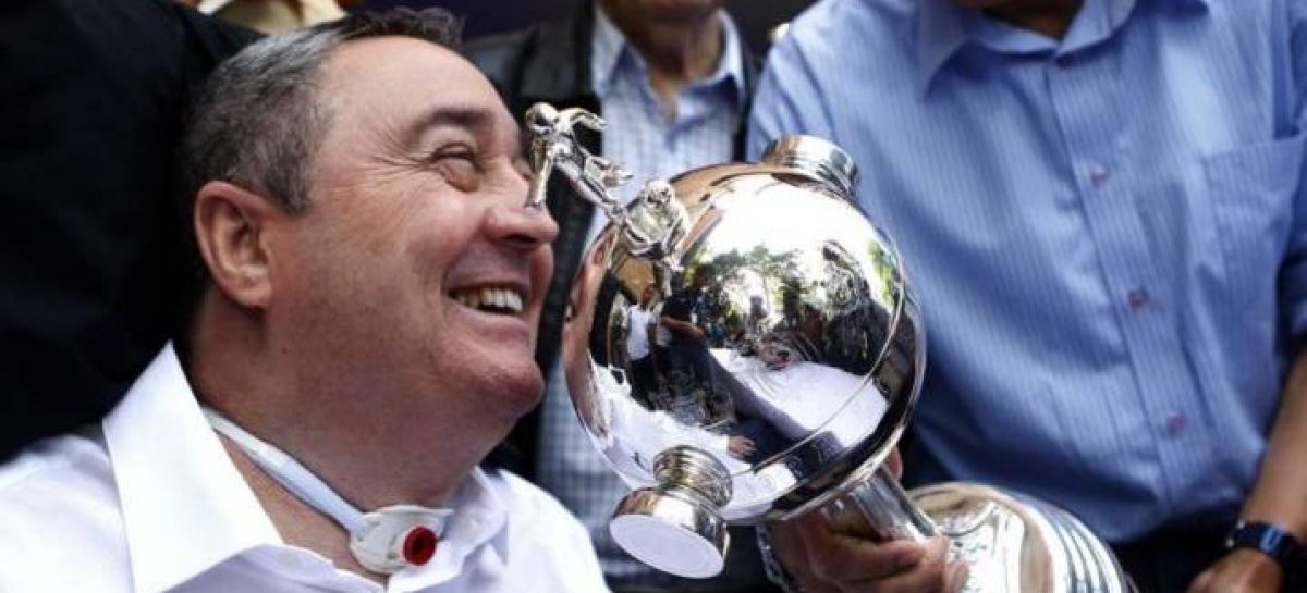 Estable y en tratamiento a cargo de especialistas: parte médico sobre el estado de salud del ‘Profe’ Montoya