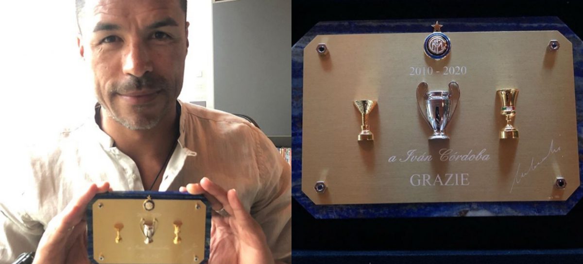 Iván Ramiro Córdoba recibió una placa conmemorativa por el triplete del Inter en 2010