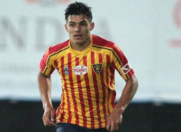 Brayan Vera descendió con el Lecce a la Serie B de Italia