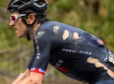 Continúa la mala suerte del INEOS: Geraint Thomas se retiró del Giro de Italia