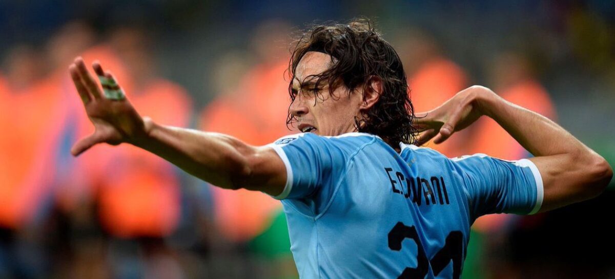 Todos con Cavani: con el hashtag #GraciasNegrito, aficionados al fútbol en Latinoamérica rechazan sanción al delantero uruguayo