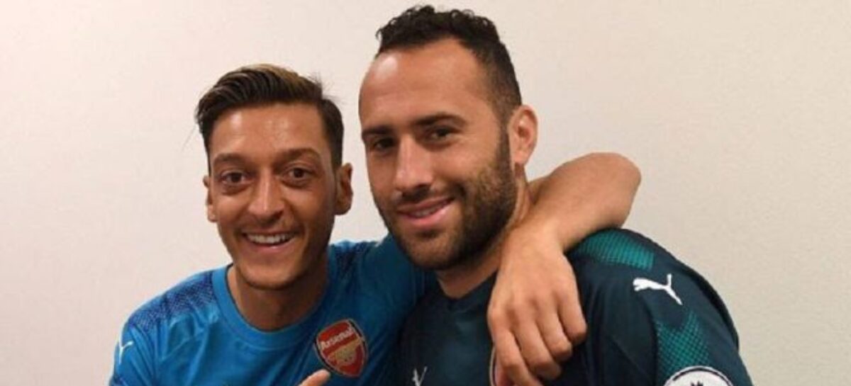 Mesut Özil incluyó a David Ospina en el Xl ideal de compañeros del Arsenal