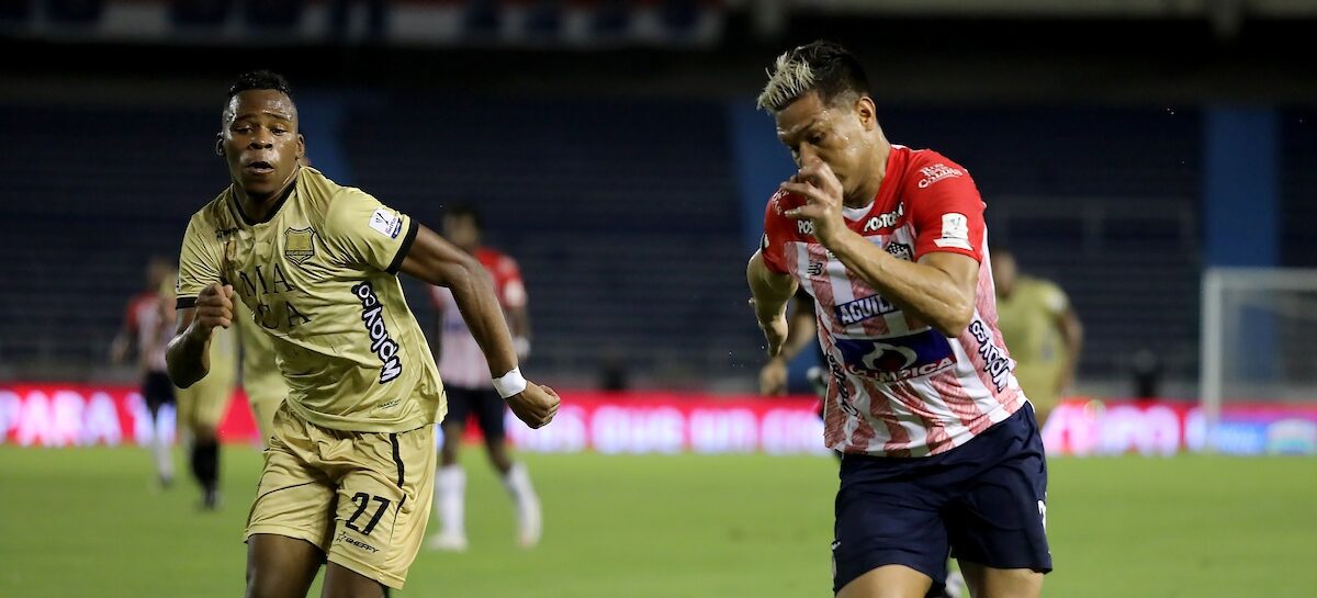 En Barranquilla, Águilas Doradas jugó su mejor partido del año y le complicó la clasificación a Junior