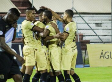 Cuerpo técnico y 14 jugadores de Águilas Doradas dieron positivo por COVID-19