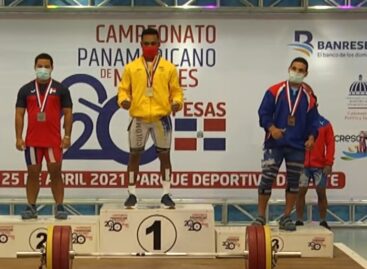 ¡Tricampeón! Francisco Mosquera ganó tres oros en el Panamericano de Pesas en República Dominicana