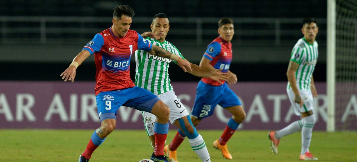 Atlético Nacional derrotó en Pereira a la Universidad Católica de Chile