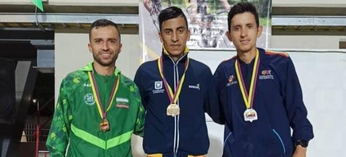 El cejeño David Gómez ganó medalla de bronce en el Campeonato Nacional de Atletismo