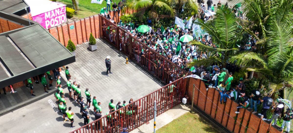 En Guarne, hinchas de Atlético Nacional protestaron por el mal nivel del equipo