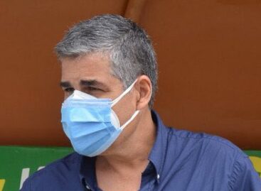 Luego de su última radioterapia, Santiago Escobar volvió a dirigir en Ecuador