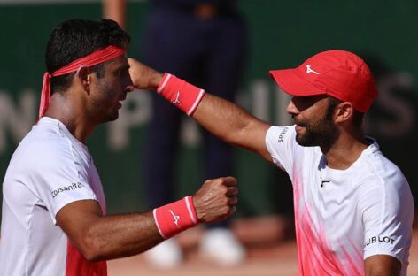 Juan Sebastián Cabal y Robert Farah clasificaron a la semifinal de Roland Garros