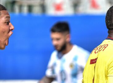 Colombia derrotó a Argentina y marcha con puntaje perfecto en las Eliminatorias de Fútbol Playa