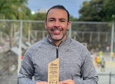 Entrenador de Sonsón recibió reconocimiento de la Federación Colombiana de Fútbol de Salón