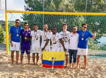 Primer título para cinco colombianos en el fútbol playa de Portugal