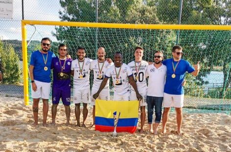 Primer título para cinco colombianos en el fútbol playa de Portugal