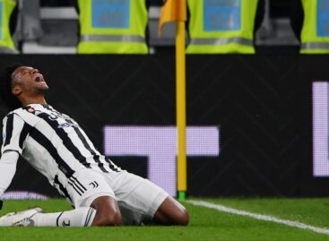 Juan Guillermo Cuadrado le dio el triunfo a Juventus ante la Fiorentina