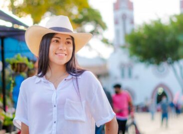 La cejeña Paula Patiño recibió la Orden a la Mujer y a la Democracia ‘Policarpa Salavarrieta’