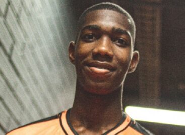 Envigado llegó a un acuerdo con Watford: Yaser Asprilla seguirá seis meses en el FPC