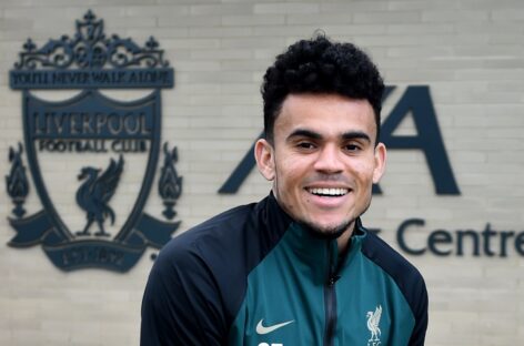 Galería: así fue el primer día de Luis Díaz en Liverpool