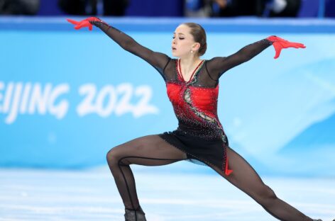 Kamila Valieva, primera mujer en realizar un salto cuádruple en unos Juegos Olímpicos de Invierno