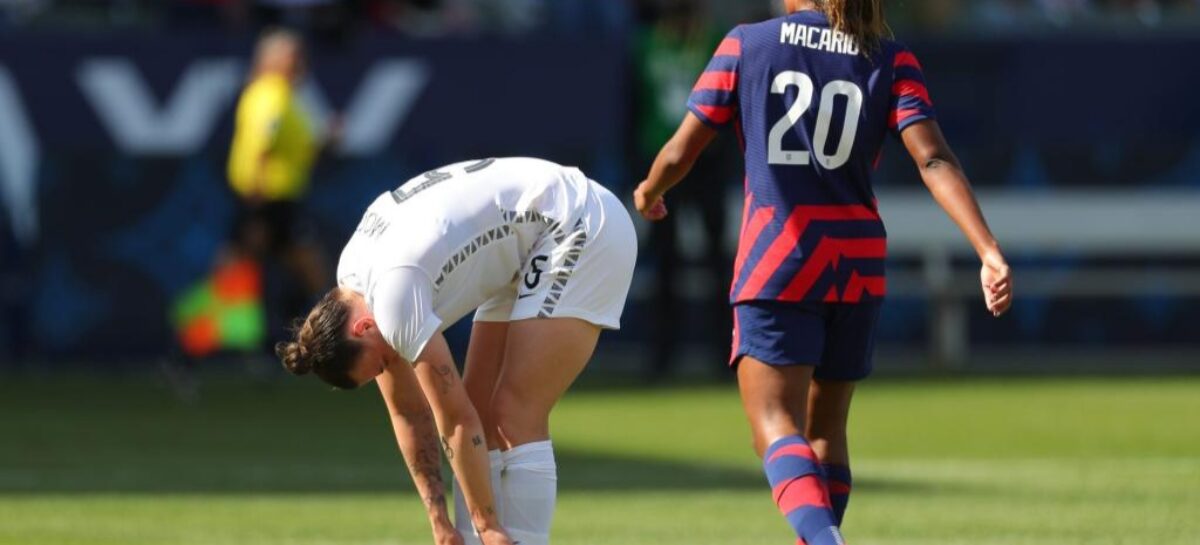 ¡Antirrécord! Jugadora de Nueva Zelanda anotó tres autogoles en un mismo partido