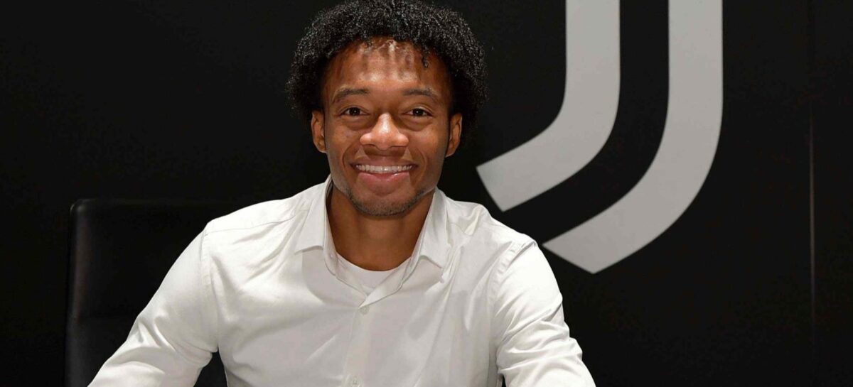 El colombiano Juan Guillermo Cuadrado renovó contrato con Juventus hasta junio de 2023