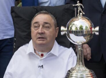 El ‘profe’ Luis Fernando Montoya celebra hoy sus 65 años de vida