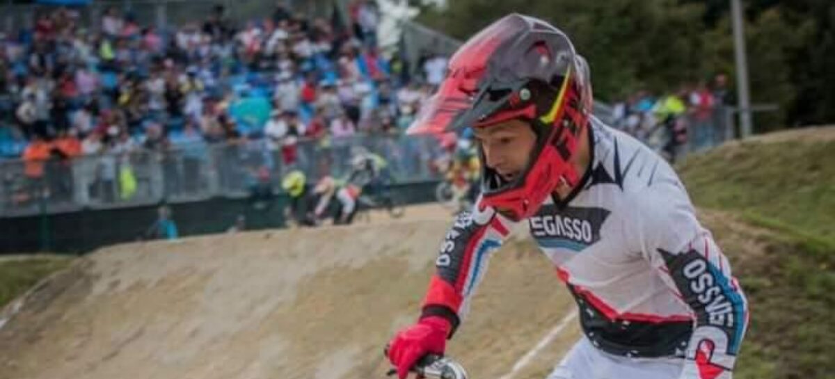 Joven de El Carmen busca recursos para poder competir en el Mundial de BMX en Francia