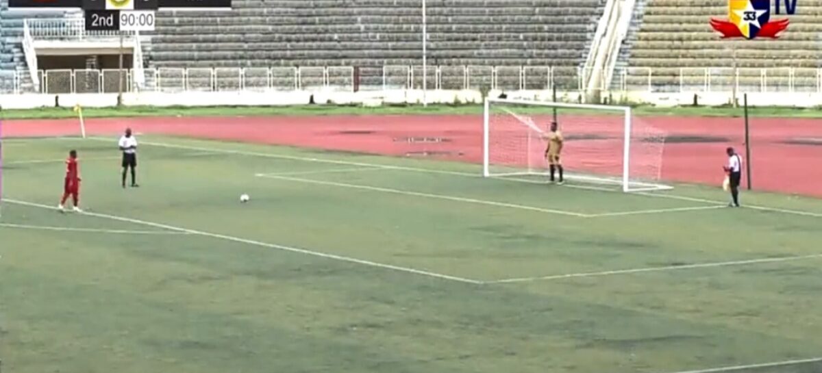 ¡El penal más insólito de la historia! Por este cobro, investigan amaño de resultados en Nigeria