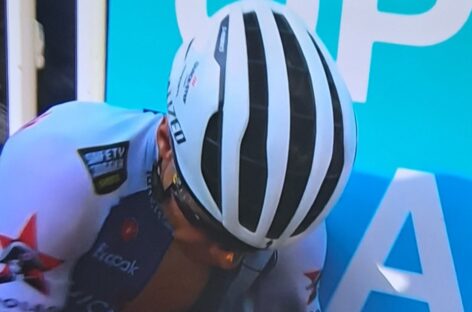 ¡El sufrimiento de Fabio Jakobsen! Se salvó por 15 segundos de quedar fuera del Tour de Francia