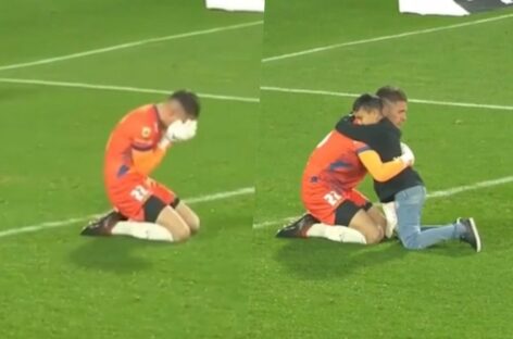 Niño invadió la cancha para consolar al portero de Defensa y Justicia tras la derrota ante Boca Juniors