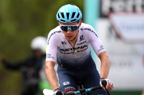 ¡Cerca del podio! ‘Superman’ López ascendió al cuarto lugar en la general de la Vuelta a España