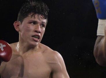 En coma inducido se encuentra el boxeador Luis Quiñones tras ser noqueado en un combate en Barranquilla