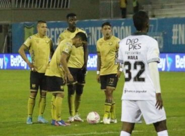 Águilas Doradas rescató un punto ante el Deportivo Cali en el Alberto Grisales de Rionegro
