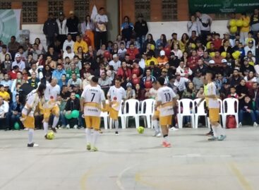 Por mal comportamiento de los hinchas, fue suspendida la final de la Copa Élite de Fútbol de Salón