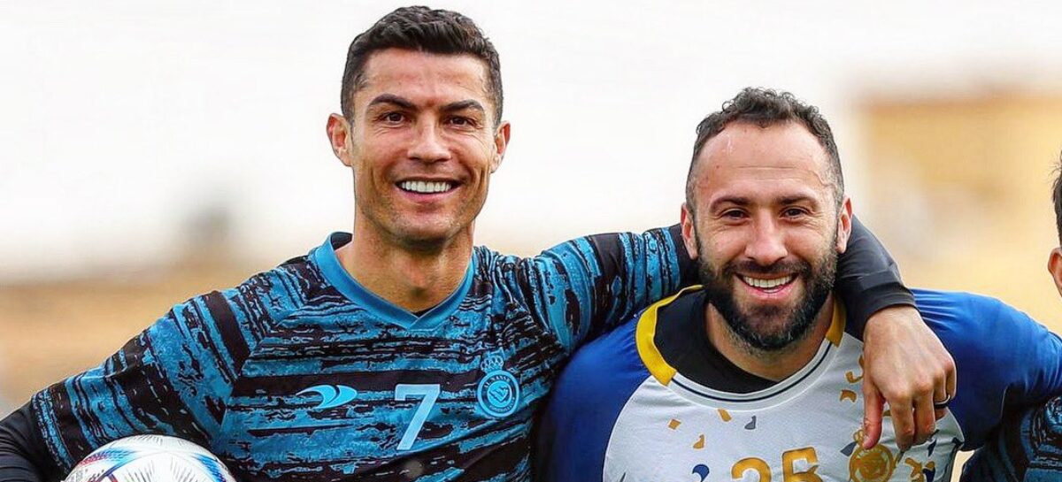 Cristiano Ronaldo espera por su debut en Arabia; mientras tanto se entrena con David Ospina