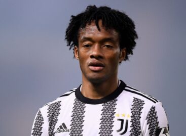 La Juventus de Juan Guillermo Cuadrado fue sancionada por irregularidades contables