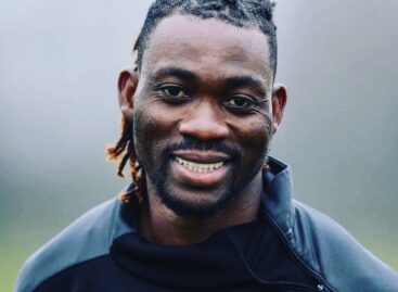 El futbolista ghanés, Christian Atsu, fue encontrado con vida tras el terremoto en Turquía