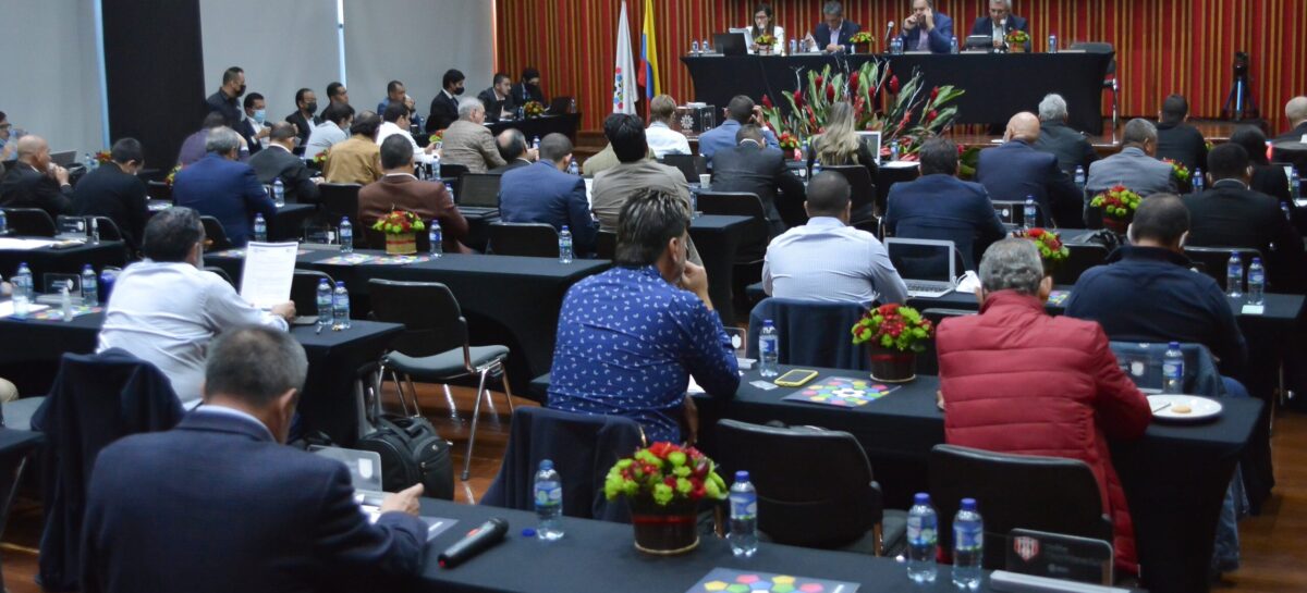 ¡Faltó un solo voto! Se cayó la propuesta de cambiar el sistema de descenso en el fútbol colombiano