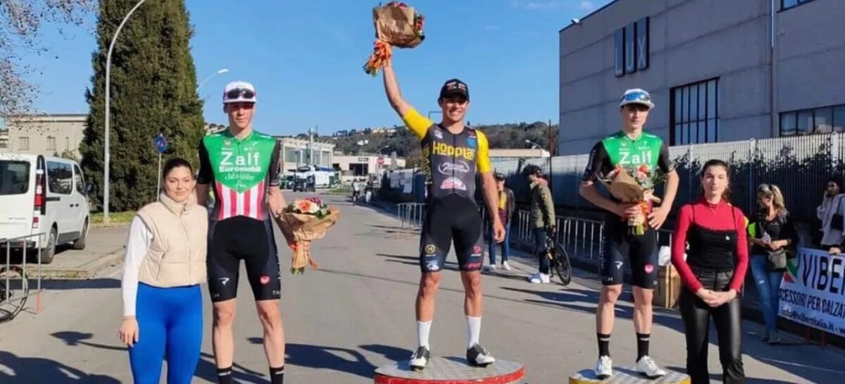 Nicolás Gómez, ciclista de El Carmen, se consagró campeón en Italia