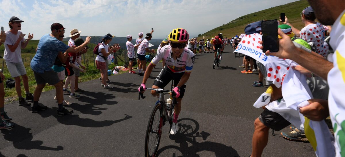 Gran etapa de Esteban Cháves: el colombiano fue quinto este jueves en el Tour de Francia