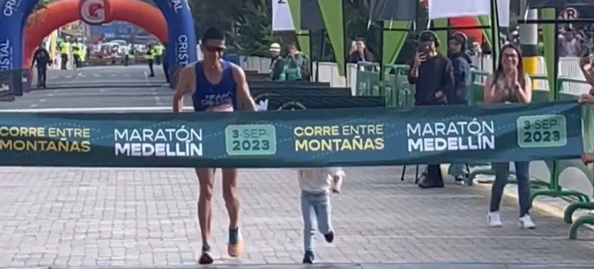 Por segundo año consecutivo, Jeisson Suárez se consagró campeón de la Maratón de Medellín