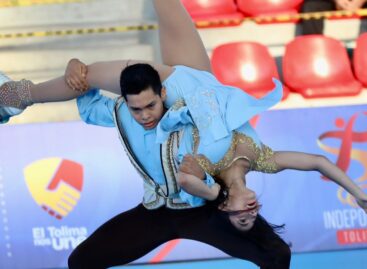 ¡Histórico oro! Pareja colombiana se consagró campeona mundial de patinaje artístico