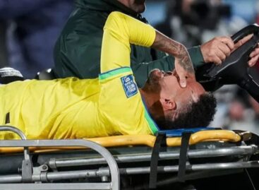 Neymar sufrió una grave lesión y no estará en Barranquilla para enfrentar a Colombia en noviembre