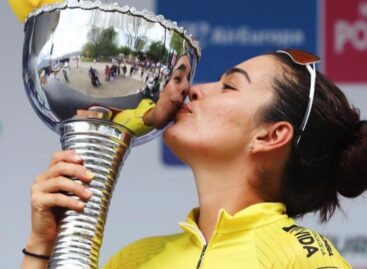 Estefanía Herrera, ciclista de Argelia, ganó el Tour Femenino por segunda vez