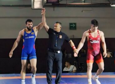 Carlos Andrés Muñoz ganó bronce en el Panamericano de Lucha en México